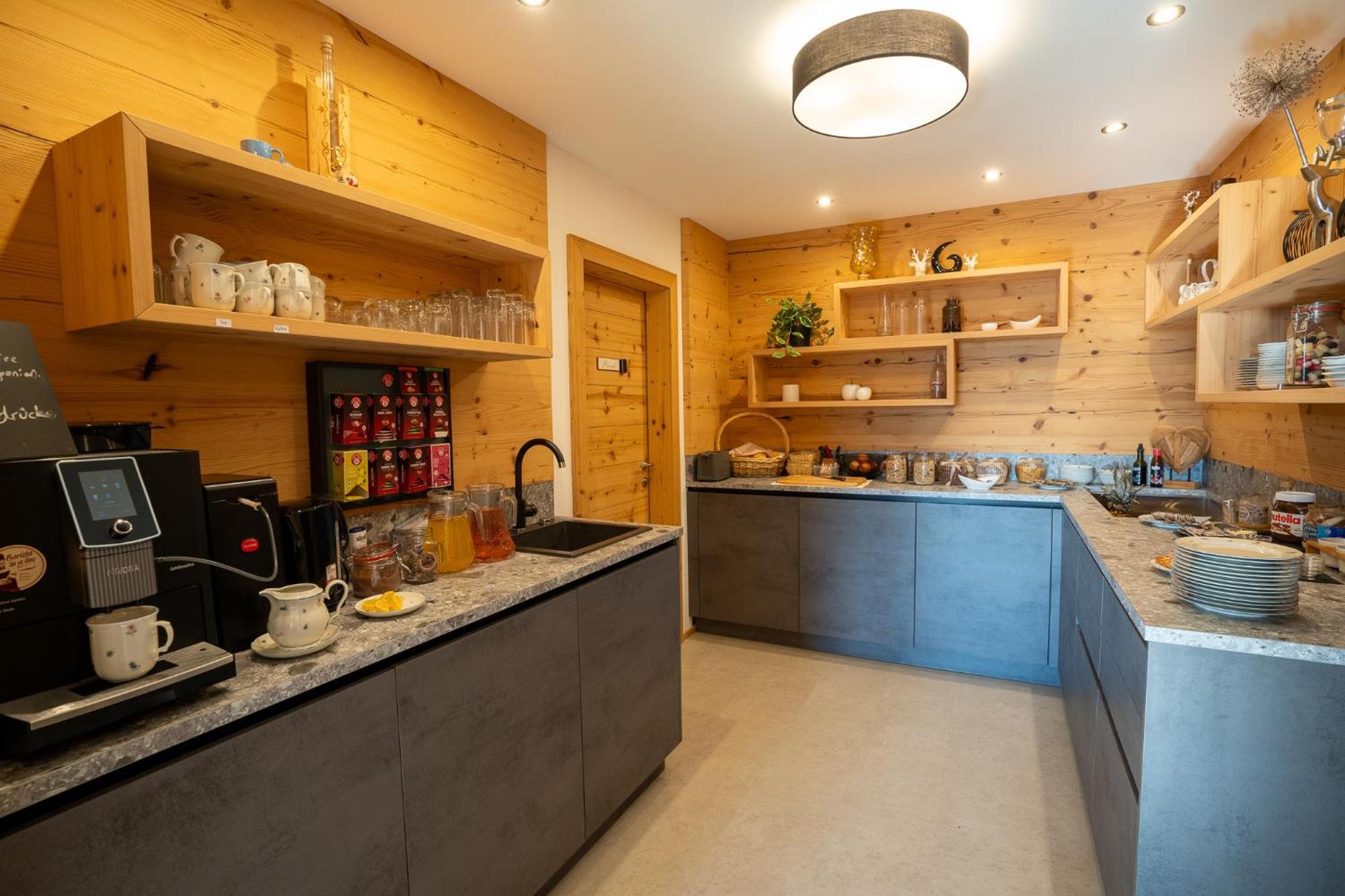 Haus Hoellwart 상트조한임퐁가우 외부 사진